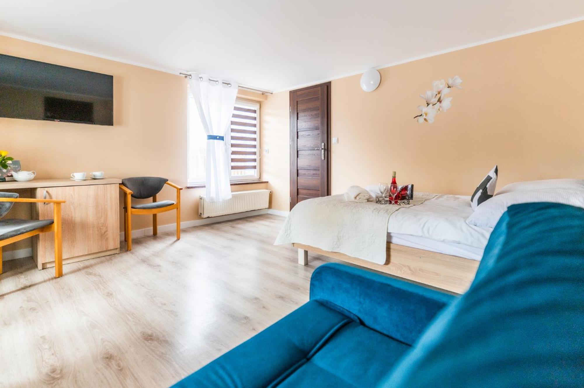 Reveliqa2 - Pokoje Goscinne I Apartamenty Pobierowo Kültér fotó